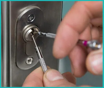Windermere FL Locksmiths Store Windermere, FL 407-569-2903 - 1-4